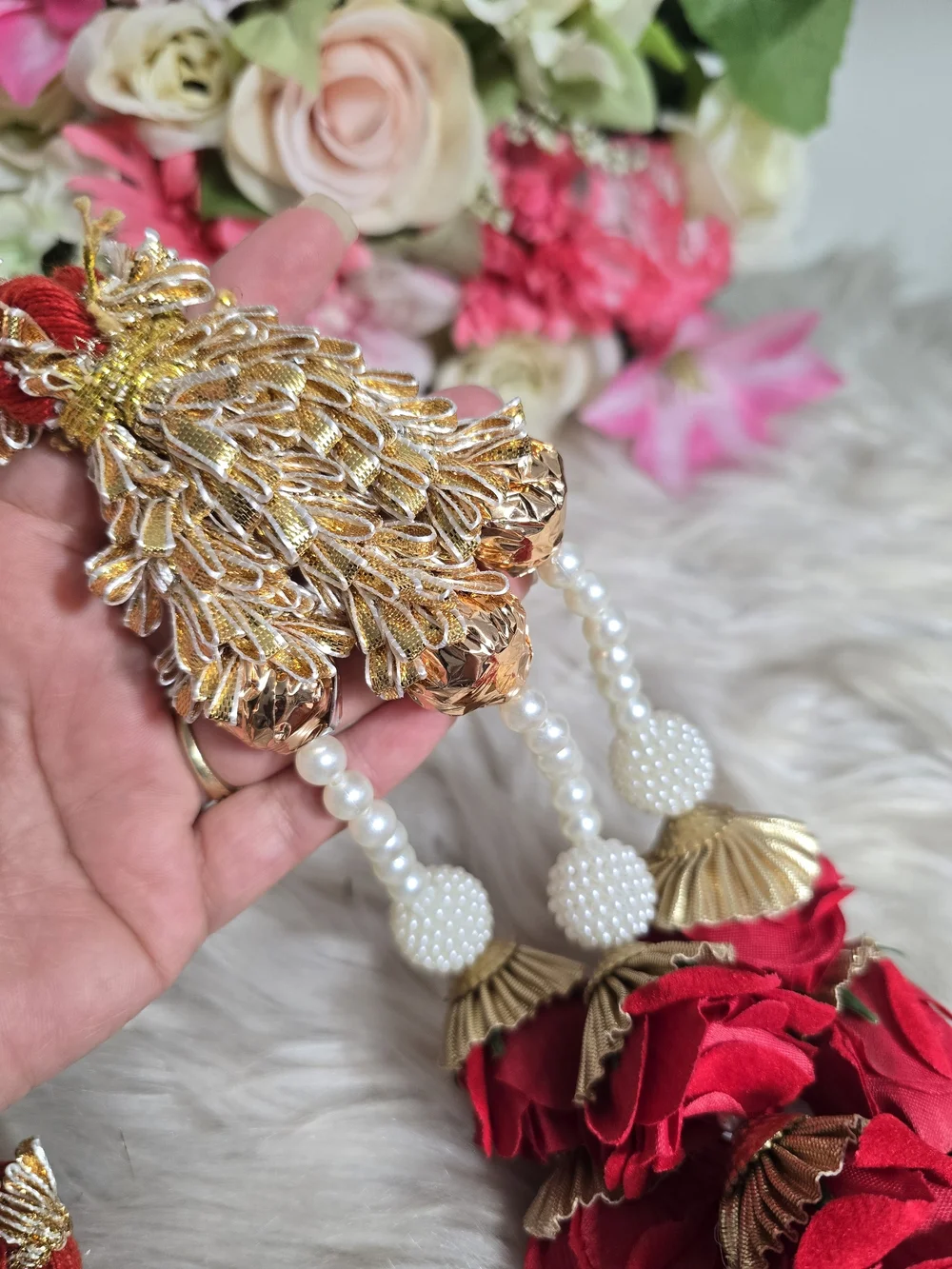 Red Floral Tassel Punjabi Paranda - Women Accessories